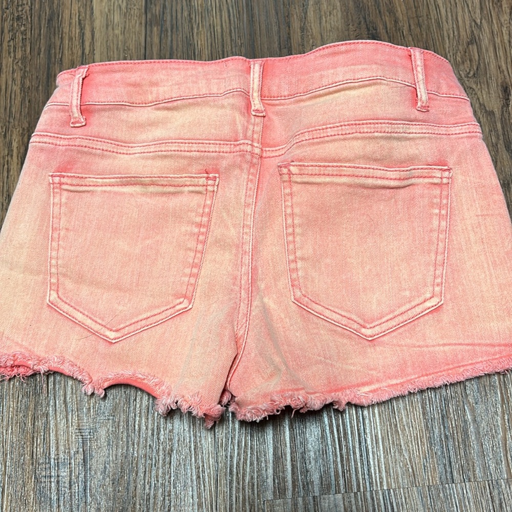 Shorts - Picture 2 of 2